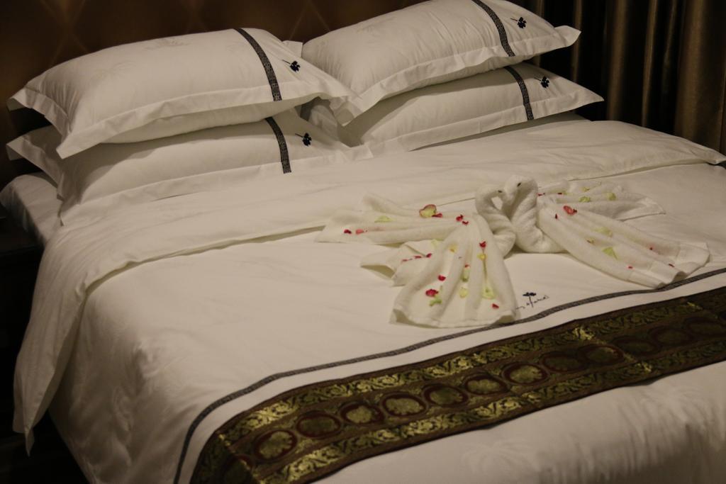 8Day Hotel Rangun Szoba fotó