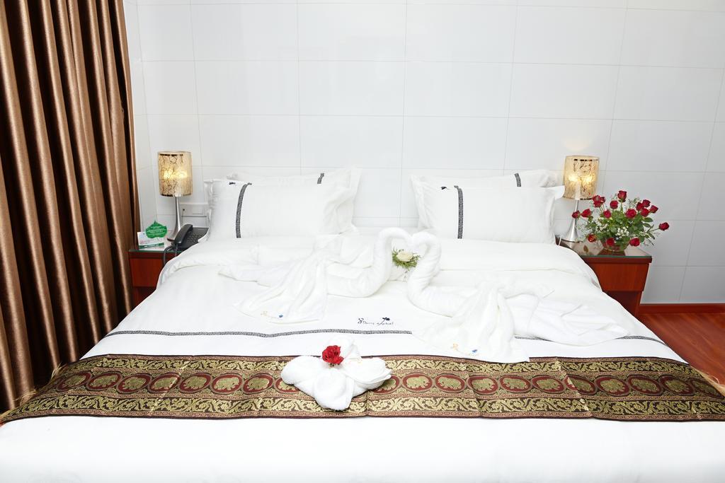 8Day Hotel Rangun Szoba fotó