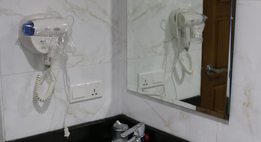 8Day Hotel Rangun Kültér fotó